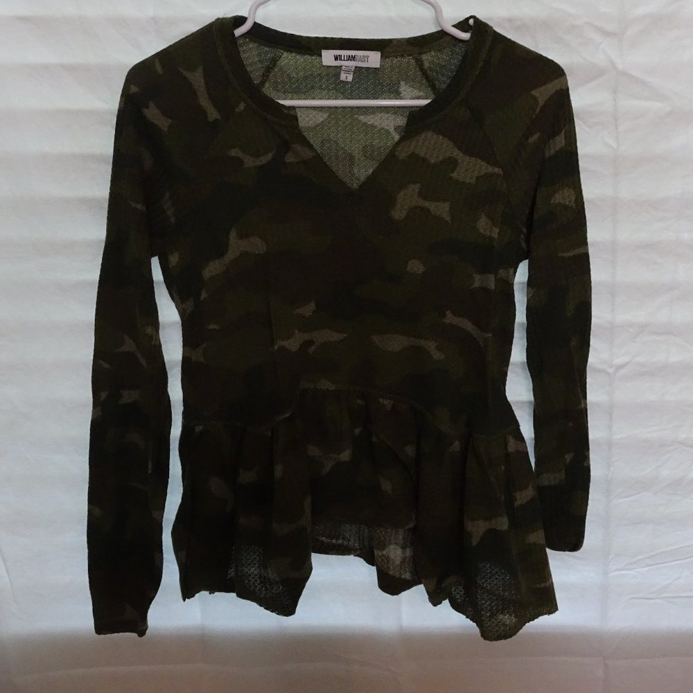 Long sleeve camo top